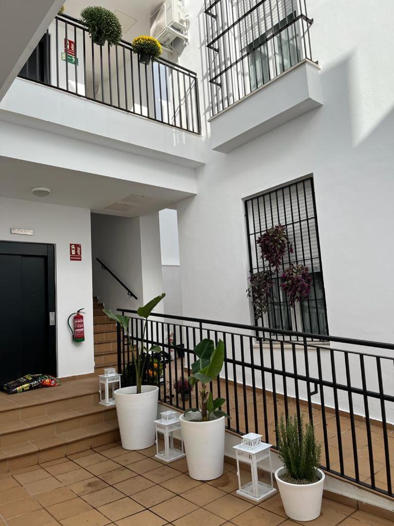 Sherry Suites V Apartamentos Parking Gratuito Jerez de la Frontera Exterior photo